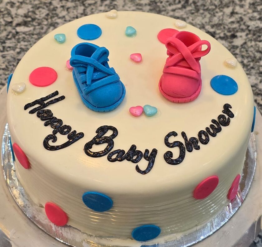 Baby Shower Vanilla cake